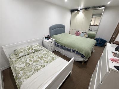 Picture 19